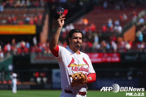 ‘골드글러브 10회’ 3루수 아레나도, 결국 트레이드...세인트루이스 떠나 애리조나행
