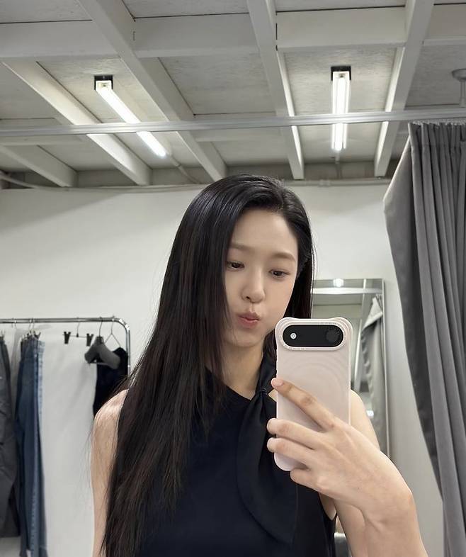 [서울=뉴시스] 배우 설현. (사진=설현 인스타그램 캡처) 2026.01.14. photo@newsis.com *재판매 및 DB 금지