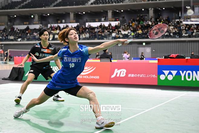 ▲ Japan is excited about the birth of an all-time heroine with both talent and beauty. Although he is said to have an indecisive personality, he is showing off his star potential with his unexpected charm of slamming down the shuttlecock more decisively than anyone else on the court.