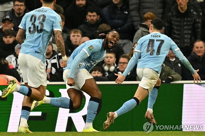 포효하는 맨시티의 앙투안 세메뇨 [AFP=연합뉴스]