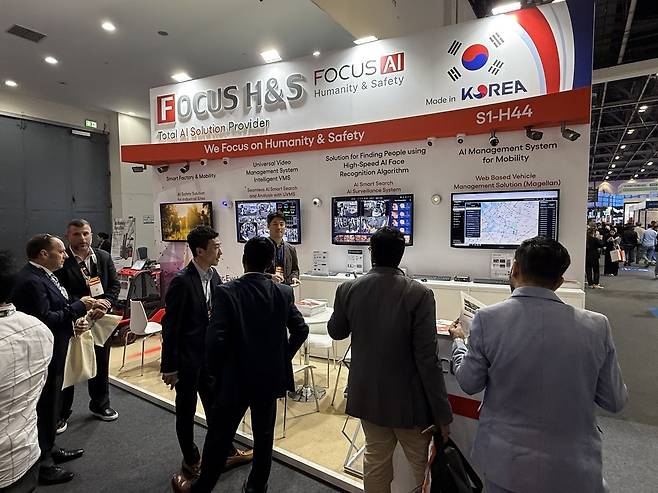 아랍에미리트에서 열린 ‘인터섹 두바이 2026(Intersec Dubai)’에 참가한 포커스에이아이 부스 전경.(사진제공=포커스에이아이)