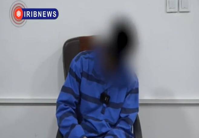 한 남성이 자백하고 있는 모습의 영상. 1월 초 이란 국영 방송을 통해 공개됐다. /X