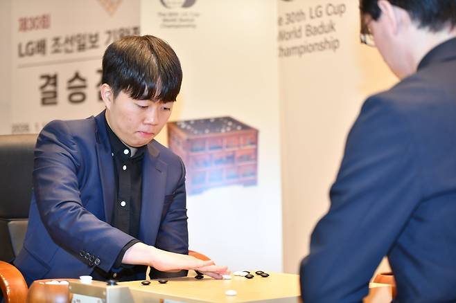 신민준, 日 이치리키 료 꺾고 두 번째 LG배 제패