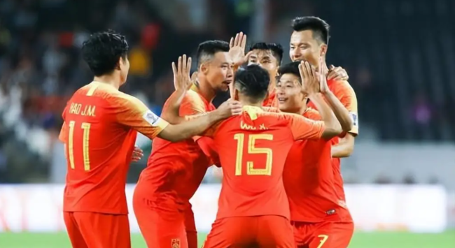 “중국, 한국 피하려고 무승부 염두에 둔 경기 운영”…결국 조 2위 8강행→상대는 ‘한국 꺾은 우즈벡’