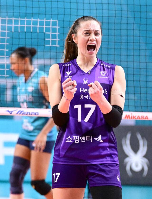 '라셈은 잊어라' 카메룬 괴물 집어삼킨 '김백화의 위력'...기록으로 증명된 승리 [유진형의 현장 1mm]