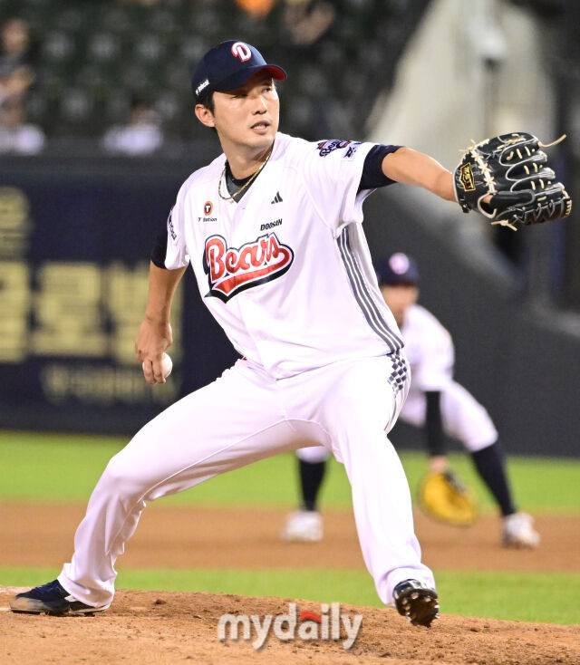 조상우·손아섭보다 굴욕? 보상도 없는 홍건희, 2년 15억원 가치는 아닌가…옵트아웃은 양날의 검이다