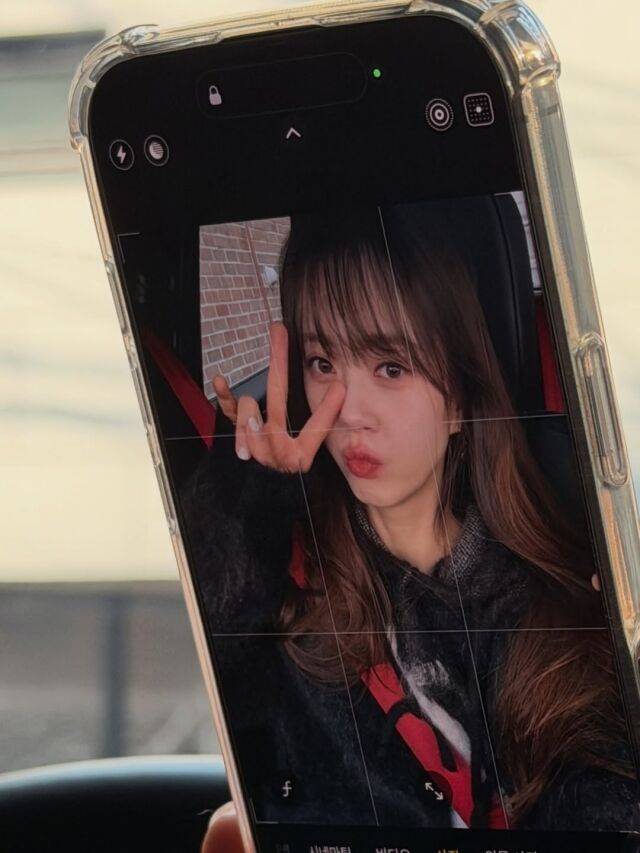 고아라가 셀카를 공개하며 근황을 전했다. / 고아라 인스타그램