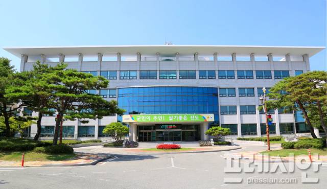 ▲진도군청사 전경ⓒ진도군 제공