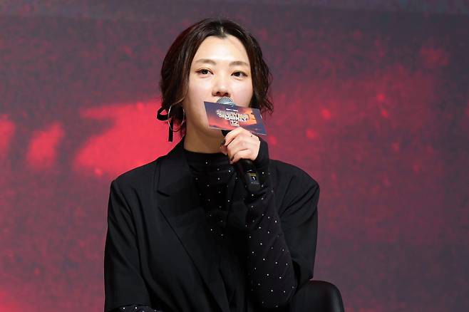 최효진 CP가 15일 서울 강남구 엘리에나 호텔에서 진행 엠넷 ‘쇼미더머니12’ 제작발표회에서 답변하고 있다. 엠넷 제공