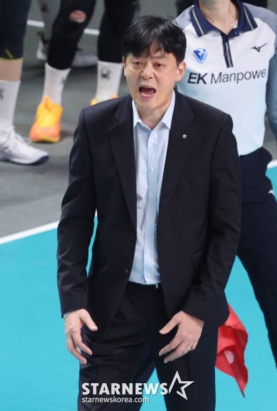 이영택 GS칼텍스 감독. /사진=김진경 대기자