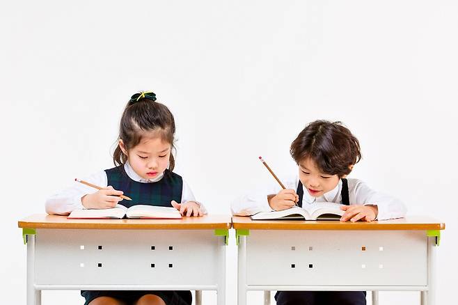 저자는 뇌의 특성을 기반으로 아이에게 맞는 공부법과 더 나은 성과를 내는 방법들을 소개한다.[사진 | 게티이미지뱅크]