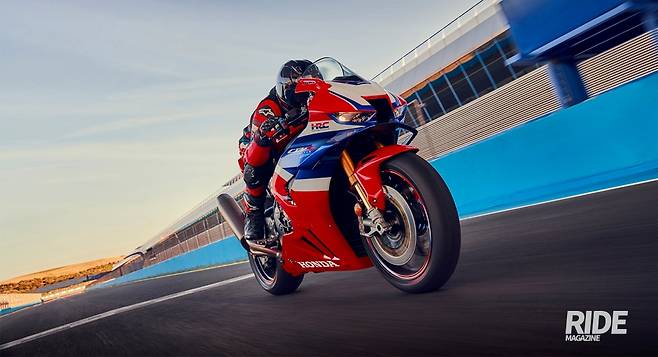 CBR1000RR-R