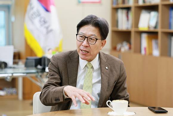 박형준 부산광역시장. [사진=부산광역시]