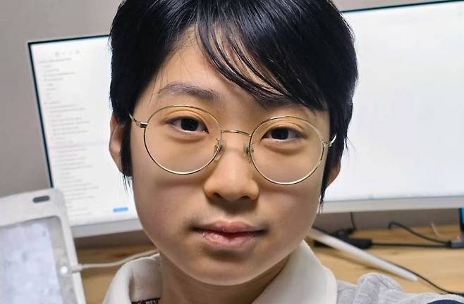 영국 옥스퍼드 대학교 입학에 도전했으나 불합격 소식을 알린 백강현군. 사진 유튜브 캡처