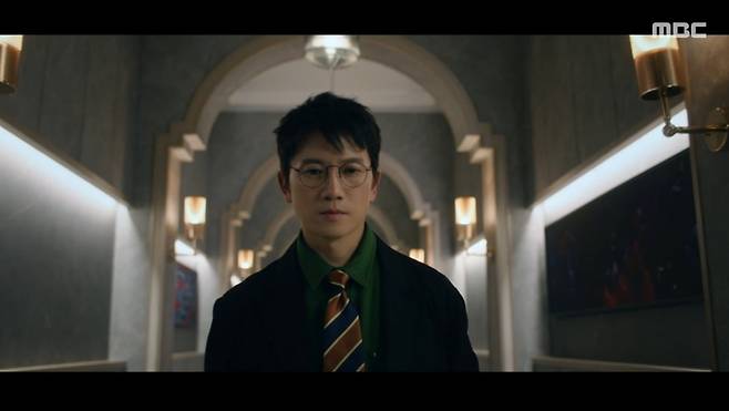 [종합] 지성, 독기 품고 제대로 일 냈다…고위층 비리 폭로하며 살해한 놈 만났다 소름 ('이한영')