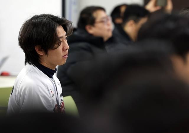 15일 서울 잠실야구장에서 열린 프로야구 두산 창단 44주년 기념식에서 박찬호가 참석하고 있다. 사진=연합뉴스