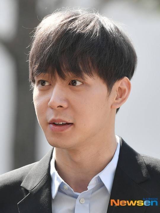 ‘노화 직격타 귀국’ 박유천, 前소속사 ‘5억’ 배상 피했다…돌연 맞고소 전부 취하