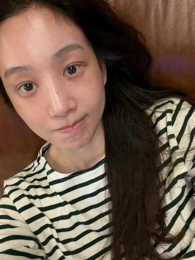 사진 = 정려원 인스타그램