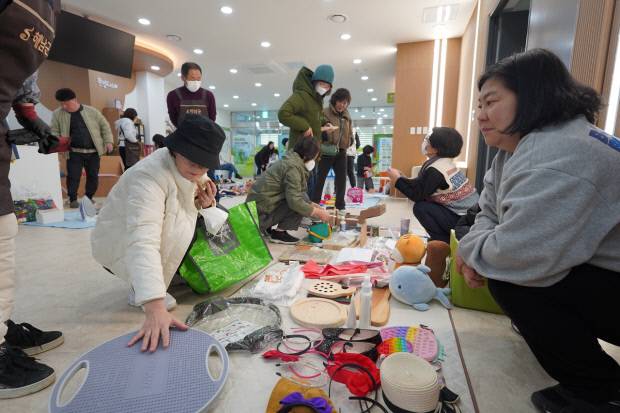 해남군자원순환센터에서 나눔장터가 개최되고 있다. 해남군 제공