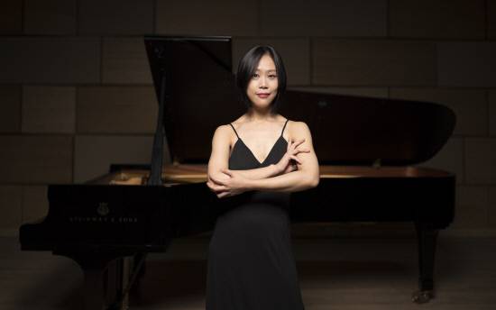 손열음ⓒMarco Borggreve. 사진=경남문예회관