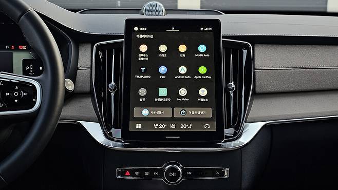 볼보 'XC90'의 '11.2인치 독립형 고해상도 디스플레이'./곽호준 기자
