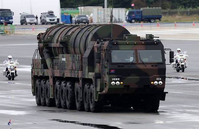 A Hyunmoo-5 surface-to-surface ballistic missile is displayed in an Armed Forces Day ceremony at Seoul Air Base in Seongnam, Gyeonggi Province, in October 2024. (Newsis)