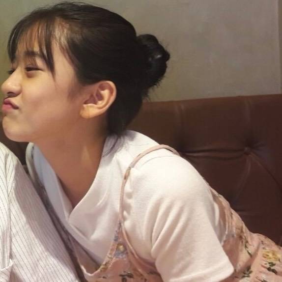 안유진 SNS.