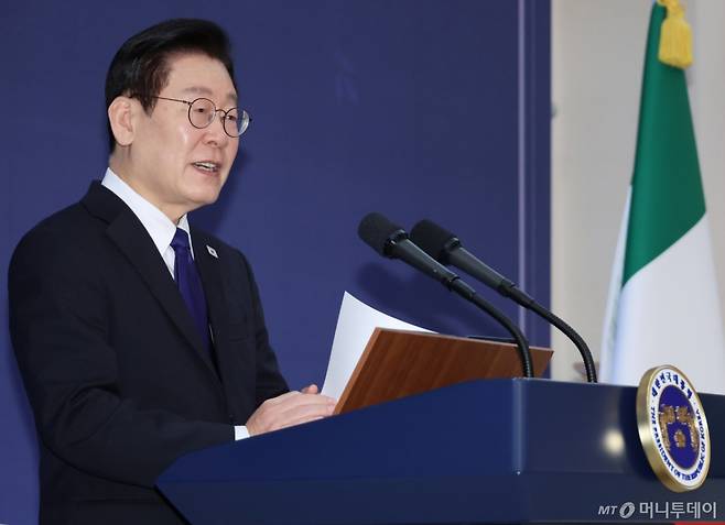 (서울=뉴스1) 이재명 기자 = 이재명 대통령이 19일 청와대에서 열린 조르자 멜로니 이탈리아 총리 공식 오찬에서 환영사를 하고 있다. 2026.1.19/뉴스1  Copyright (C) 뉴스1. All rights reserved. 무단 전재 및 재배포,  AI학습 이용 금지. /사진=(서울=뉴스1) 이재명 기자