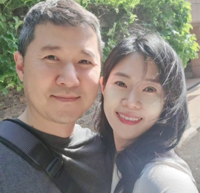 성우 선은혜가 지난 17일, 향년 40세를 일기로 세상을 떠났다. 유족으로는 남편인 한국성우협회 이사장이자 '호빵맨' 목소리로 유명한 성우 최재호와 아들 한 명이 있다./故 선은혜 소셜미디어