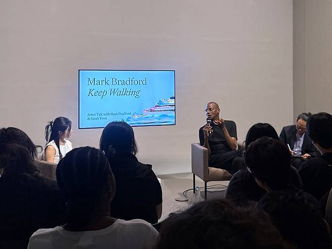 아모레퍼시픽미술관 현대미술 기획전 ‘Mark Bradford: Keep Walking’ 프로그램 현장. 아모레퍼시픽 제공