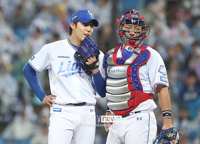 ▲ 원태인(왼쪽)과 강민호 ⓒ곽혜미 기자