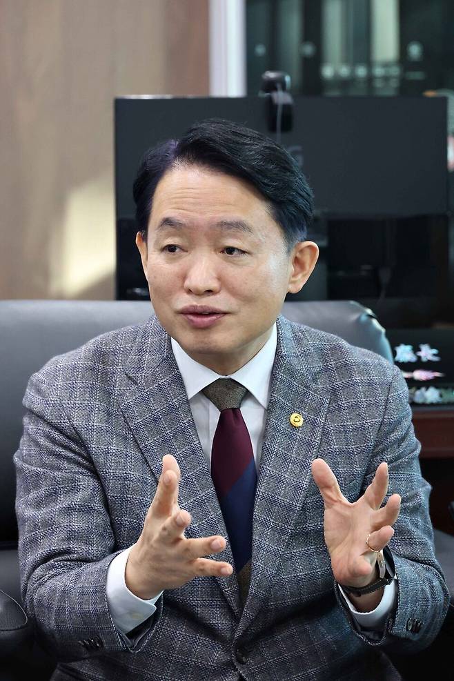▲&nbsp;김찬진 인천 동구청장. /사진제공=동구