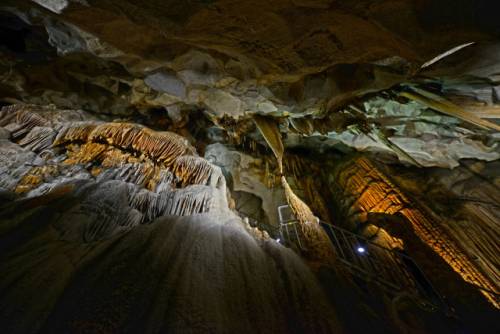 1. 단양 고수동굴은 약 200만 년 전 형성된 석회암 동굴로 국내에서 가장 오래된 석회암 동굴 중 하나로 꼽힌다. 현재 천연기념물 제256호로 지정되어 있다. 사진=단양군 제공
