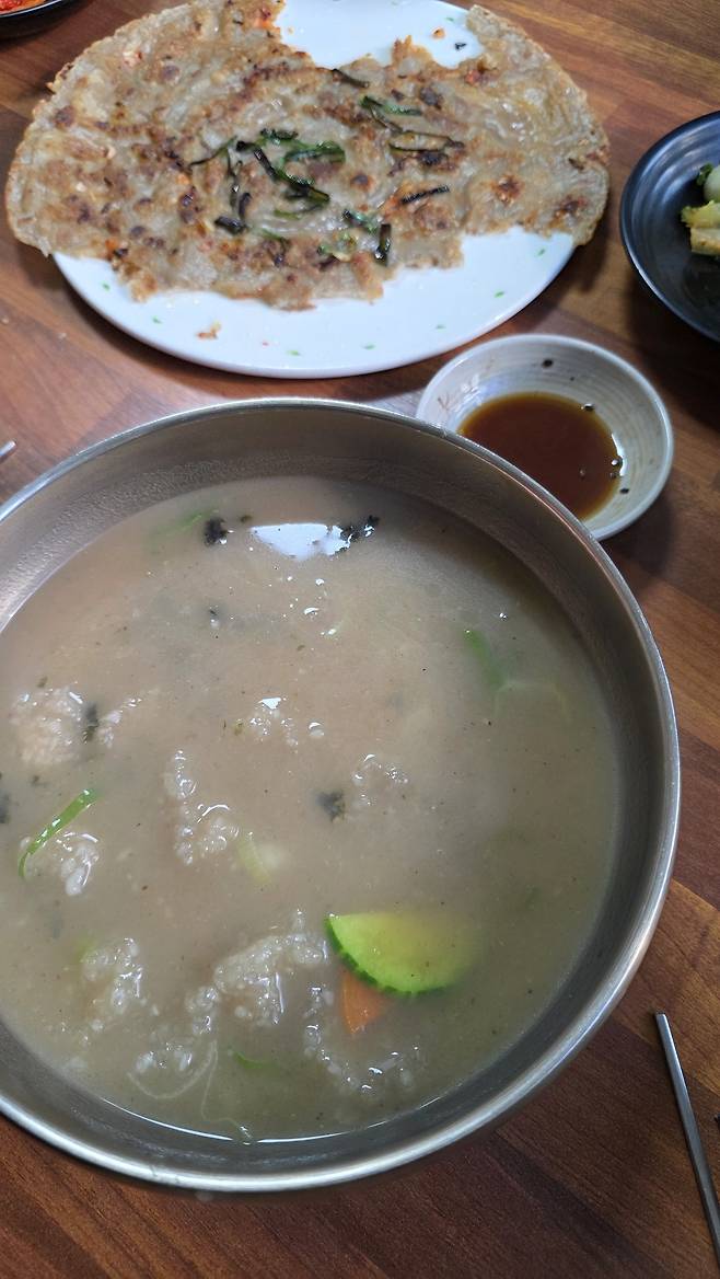 옹심이와 메밀전