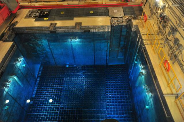 원전 내 임시 보관 중인 사용후핵연료. 정부는 13년 만에 경수로형 사용후핵연료 관리부담금을 두 배 가까이 인상한다. 부산일보DB