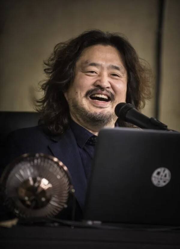 방송인 김어준. 나무위키