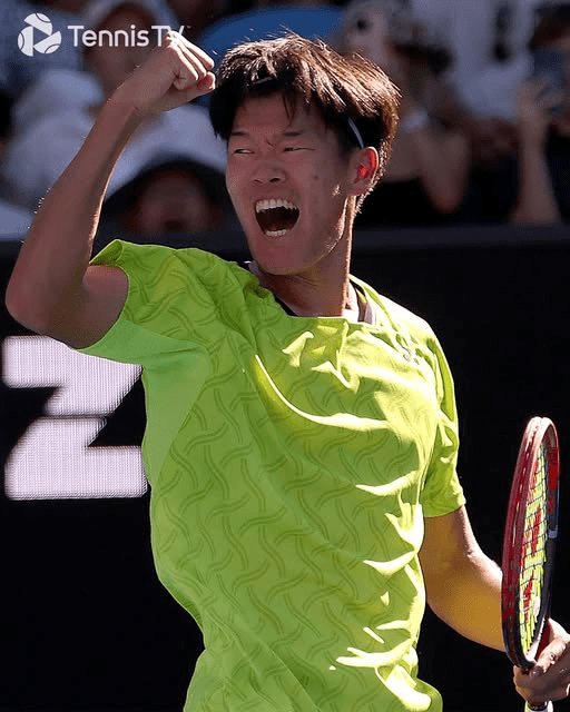 호주오픈에서 환호하고 있는 마이클 정. 테니스TV 홈페이지 캡처