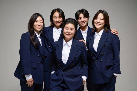 한국 여자 골프 전설들이 SPOTV 해설위원으로 나선다. 왼쪽부터 시계방향으로 김인경, 서희경,최나연, 유소연, 한희원. SPOTV 제공