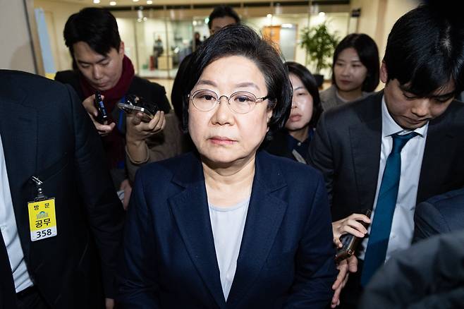 이혜훈 기획예산처 장관 후보자가 19일 서울 여의도 국회에서 인사청문회 개회를 기다리며 본청 내부를 이동하고 있다. /뉴스1