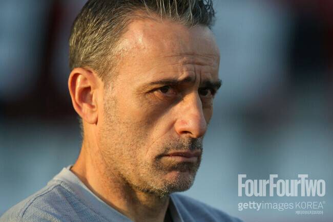 벤투 경질, 결국 ‘신의 한 수’였다…’前 K리거’ 올러로이우 감독, 아랍 컵 4강 진출 성공→”마치 친형과도 같다!” 극찬