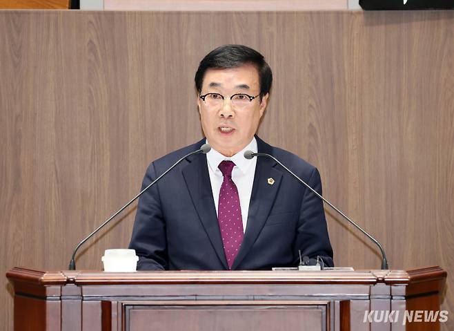 충남도의회 박기영 의원이 20일 열린 제363회 임시회 제1차 본회의에서 5분 발언에 나서고 있다.