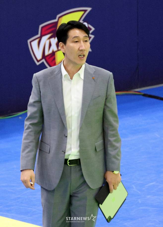 [한번에쓱]'셧아웃 한번 가자!' 한전 권영민 감독