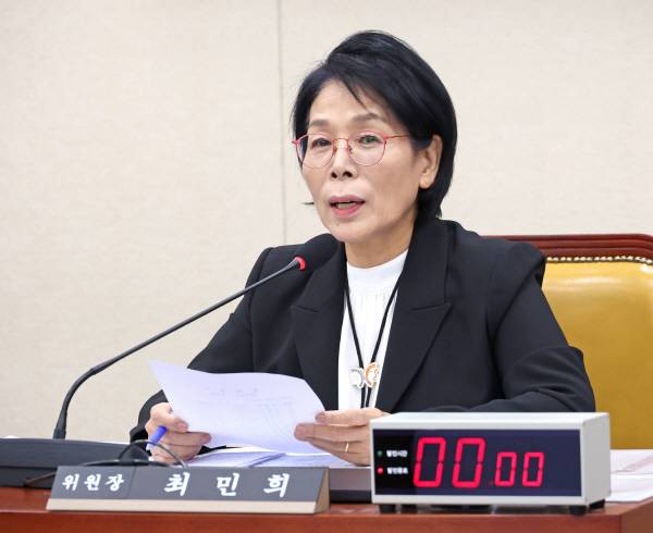 ▲최민희 과방위원장 ⓒ연합뉴스