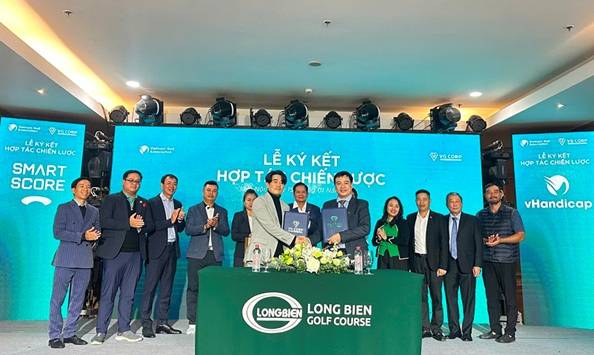 협약식 후 단체 기념 촬영. 사진 제공=스마트스코어