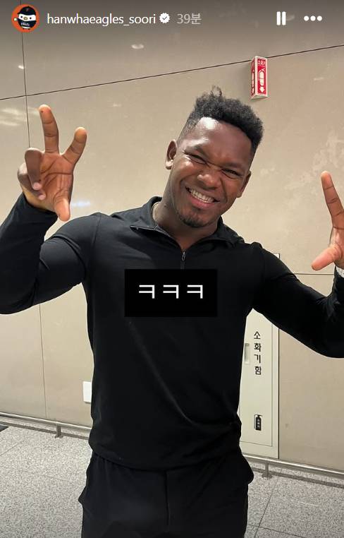 ▲ 한국으로 돌아온 한화 외국인타자 요나단 페라자. ⓒ한화 이글스 SNS