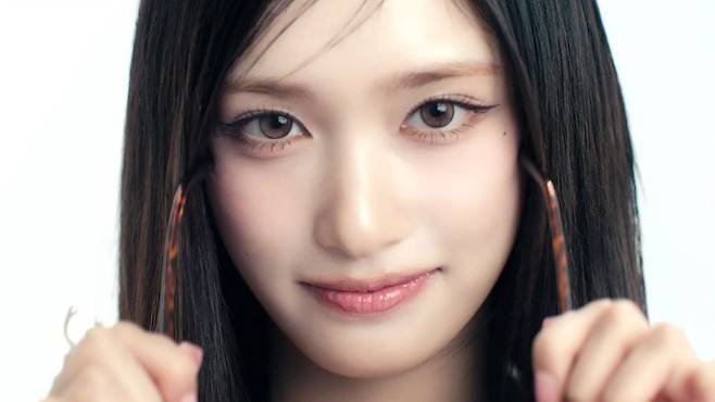 아이브 이서, 신보 커밍순 필름 공개…컴백 기대감 '증폭'