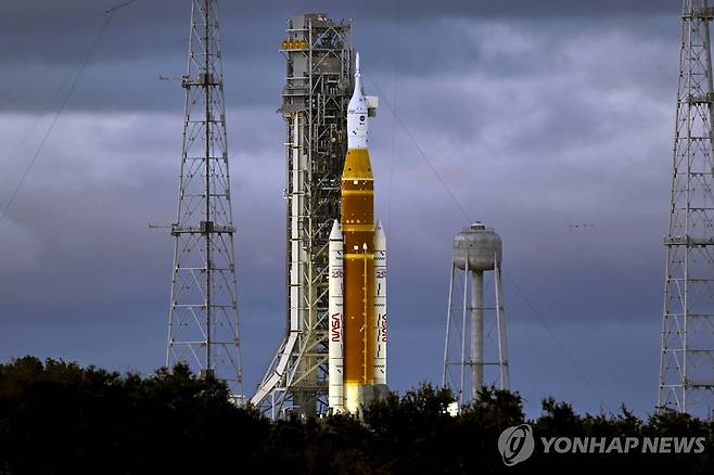 미 플로리다에서 발사 준비 중인 아르테미스Ⅱ 임무 로켓 [UPI 연합뉴스]