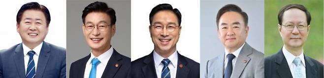 더불어민주당 제주도지사 선거 후보군. 왼쪽부터 오영훈 제주도지사, 문대림 국회의원, 위성곤 국회의원, 송재호 전 국회의원, 양길현 전 제주대 교수.