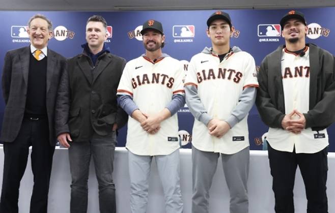 포즈 취한 샌프란시스코 자이언츠. [사진 연합뉴스]