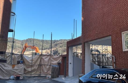 1월 21일 서울 노원구 백사마을 재개발 현장에 철거가 한창인 모습이다. [사진=김민지 기자]